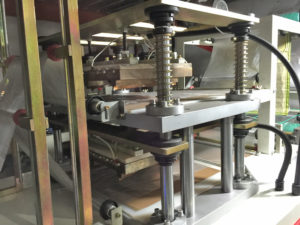 Fully Automatic Disposable Hand Gloves Making Machine 3