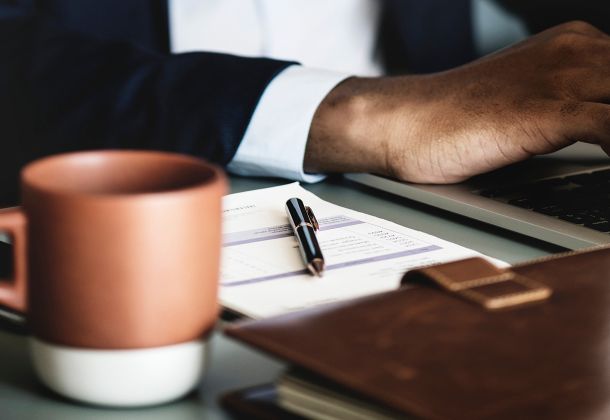 6. Shipping & Customs Clearance 13 6. Shipping & Customs Clearance 8