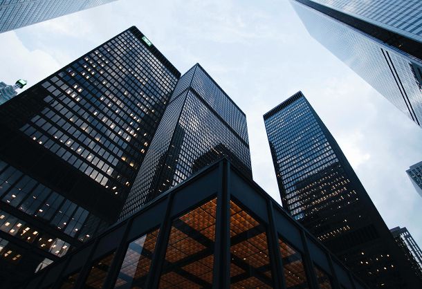 6. Shipping & Customs Clearance 15 6. Shipping & Customs Clearance 10